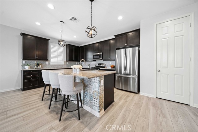 Detail Gallery Image 11 of 43 For 30714 Gazing Star Lane, Murrieta,  CA 92563 - 3 Beds | 2 Baths