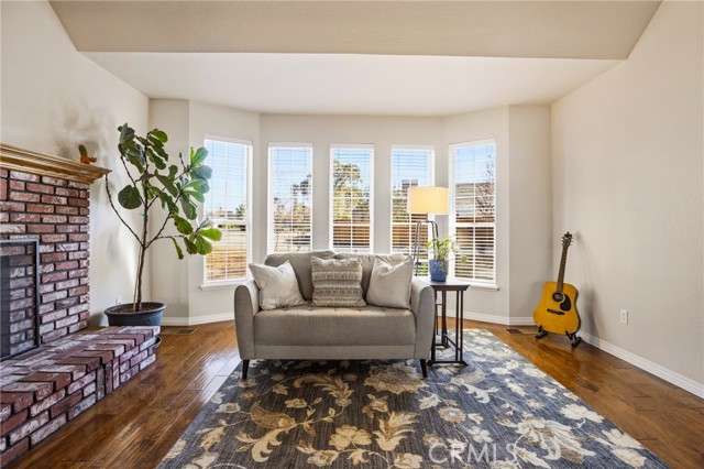 Detail Gallery Image 14 of 43 For 2314 Ashwood Pl, Paso Robles,  CA 93446 - 4 Beds | 3 Baths