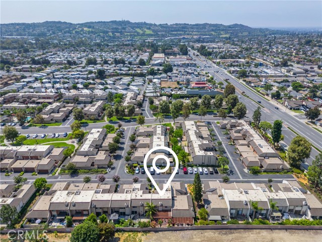 1921 Pine Drive, La Habra CA: https://media.crmls.org/medias/e6aebe07-f389-40bb-9186-a70e93f4975c.jpg