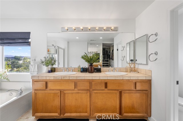 Detail Gallery Image 34 of 51 For 21174 Lone Star, Saugus,  CA 91390 - 4 Beds | 3 Baths