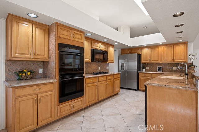 Detail Gallery Image 16 of 59 For 9331 Brookline Ave, Desert Hot Springs,  CA 92240 - 3 Beds | 2/1 Baths