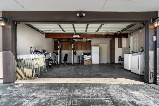 Detail Gallery Image 28 of 28 For 2095 Morley St, Simi Valley,  CA 93065 - 4 Beds | 2/1 Baths