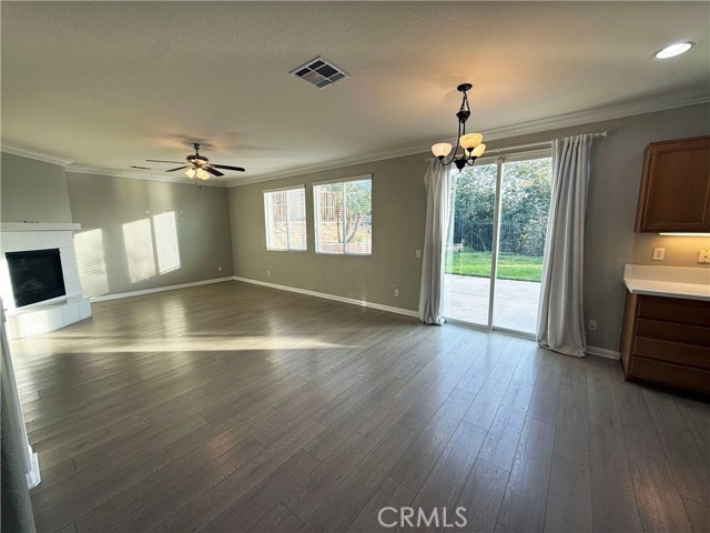 Detail Gallery Image 10 of 33 For 38422 Clearbrook, Murrieta,  CA 92563 - 4 Beds | 3/1 Baths