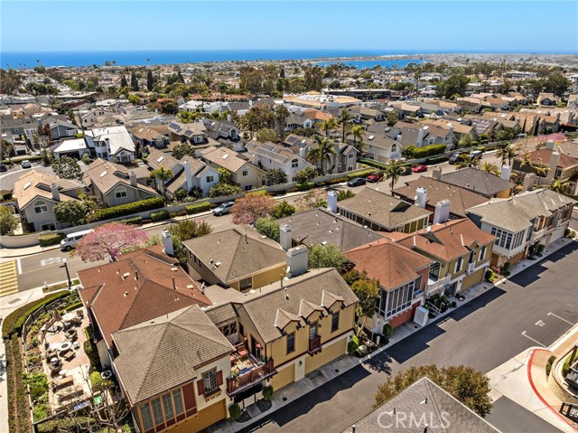 Detail Gallery Image 16 of 38 For 2741 Bungalow Pl, Corona Del Mar,  CA 92625 - 2 Beds | 2 Baths