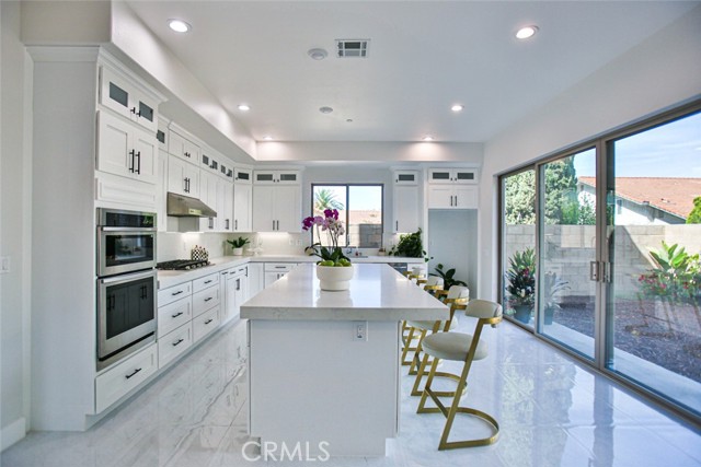 Detail Gallery Image 23 of 63 For 17413 Siena, Fountain Valley,  CA 92708 - 4 Beds | 4 Baths