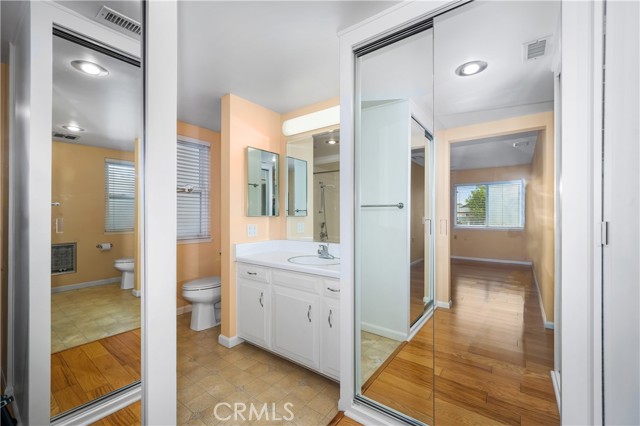 Detail Gallery Image 31 of 35 For 1980 Mckinney Way 13p,  Seal Beach,  CA 90740 - 2 Beds | 2 Baths