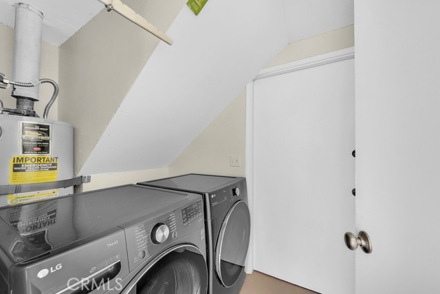 MLS #OC25221978 image #16