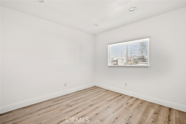 941 E 97th Street, Los Angeles CA: https://media.crmls.org/medias/e6b404a4-5579-4939-afc4-803f7ba88831.jpg