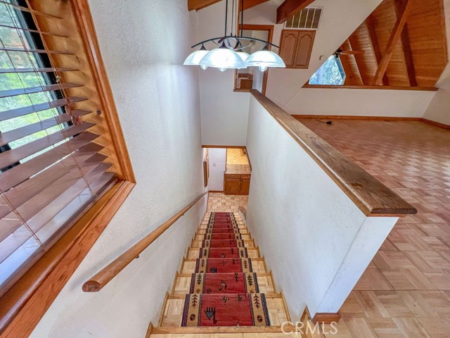 2208 Bernina, Pine Mountain Club CA: https://media.crmls.org/medias/e6b4be78-bef9-46c5-9b0d-14865354895c.jpg