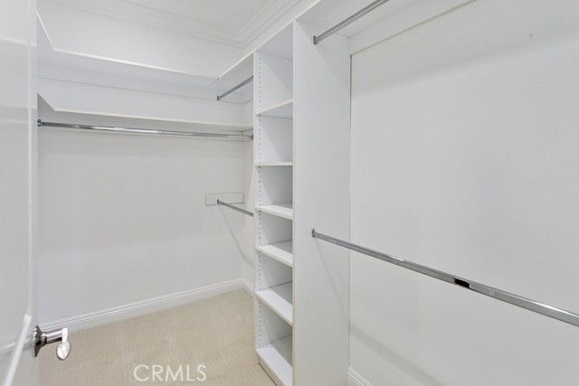 4818 Lemona Avenue, Sherman Oaks CA: https://media.crmls.org/medias/e6b514e8-ea7f-4cc9-82b4-47941cf86d50.jpg