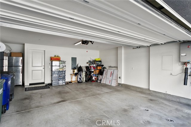 6902 Sagebrush Circle, Buena Park CA: https://media.crmls.org/medias/e6b53fbf-588b-4d46-9c41-e0d9b7a7a465.jpg