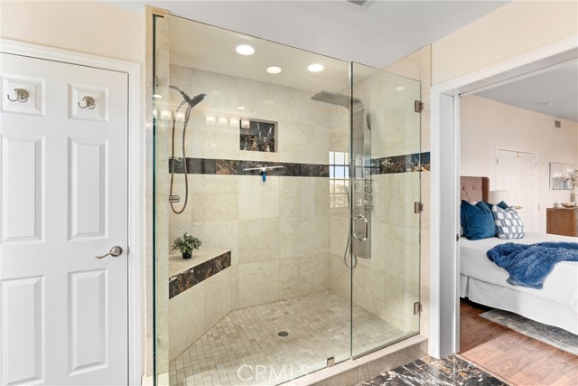 26972 Venado Drive, Mission Viejo CA: https://media.crmls.org/medias/e6b5e425-aa0f-4b36-8fad-6fea1e4508b2.jpg