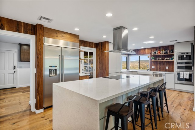 Image 14 of 50 For 16337 Ravenglen Road