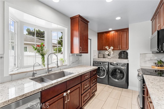 8042 SAN DIMAS, Buena Park CA: https://media.crmls.org/medias/e6b6eb96-0e26-4c8e-ad20-9d9fbae36b79.jpg