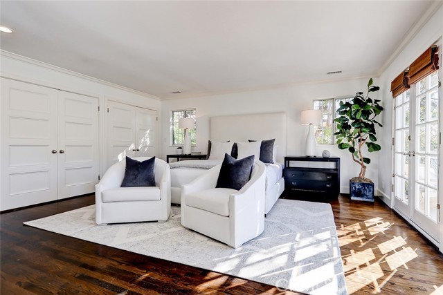 742 31st Street, Manhattan Beach, California 90266, 5 Bedrooms Bedrooms, ,2 BathroomsBathrooms,Residential,Sold,31st,SB22034184