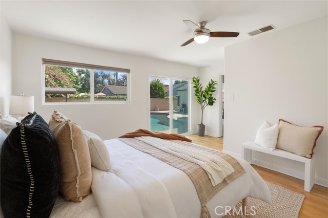 2370 Argonne Avenue, Long Beach CA: https://media.crmls.org/medias/e6b99382-04b1-46cf-a11c-48eef764a80b.jpg