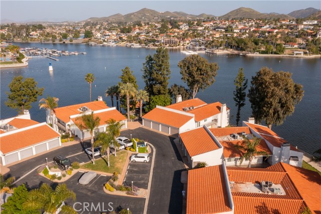 Detail Gallery Image 40 of 47 For 22164 Treasure Island Dr #20,  Canyon Lake,  CA 92587 - 2 Beds | 2 Baths
