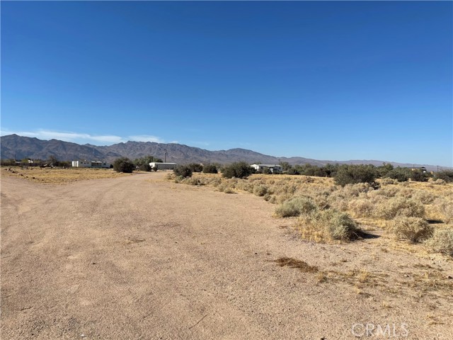 Detail Gallery Image 23 of 43 For 45125 Mendocino Rd, Newberry Springs,  CA 92365 - 5 Beds | 3 Baths