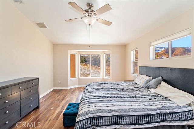 Detail Gallery Image 29 of 34 For 9050 Ponderosa Rd, Pinon Hills,  CA 92372 - 4 Beds | 2 Baths