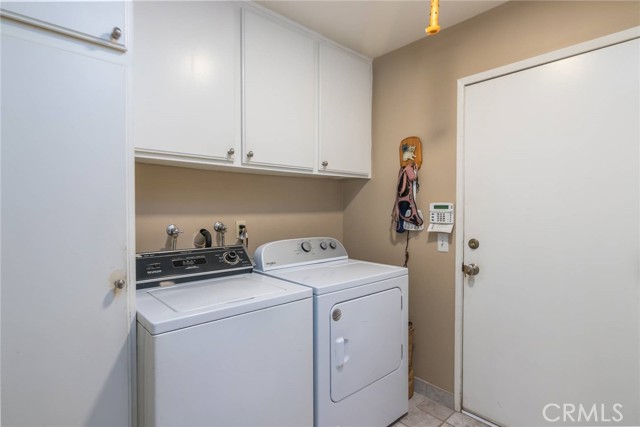 Detail Gallery Image 21 of 28 For 19343 Pauma Valley, Porter Ranch,  CA 91326 - 3 Beds | 2 Baths