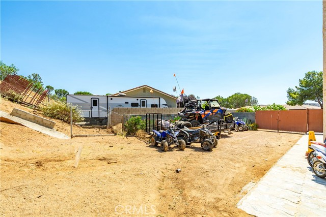 33656 Tradepost Road, Acton CA: https://media.crmls.org/medias/e6bc229d-8736-420f-873b-5609a460b151.jpg