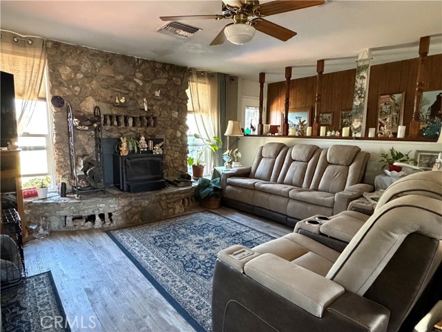 Detail Gallery Image 14 of 70 For 800 S 1st, Barstow,  CA 92311 - 4 Beds | 3 Baths