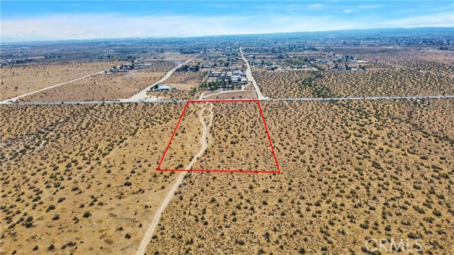 0 Bear Valley Road, Victorville CA: https://media.crmls.org/medias/e6bc32e2-ce9e-4477-9eb6-00e9fface64c.jpg