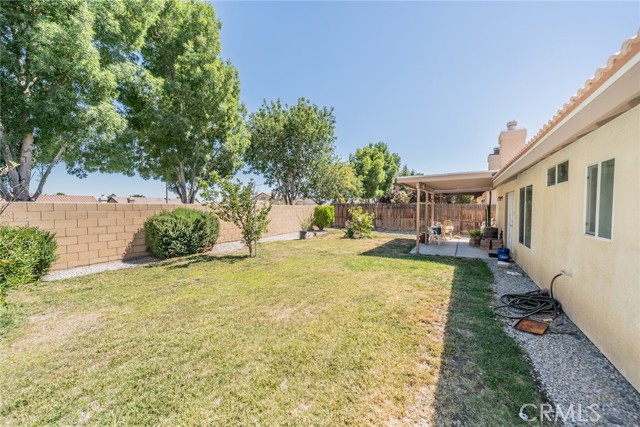 Detail Gallery Image 40 of 46 For 15982 Holly Brook Ln, Victorville,  CA 92395 - 4 Beds | 3 Baths