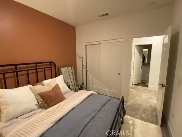 Detail Gallery Image 1 of 4 For 168 Denali, Lake Forest,  CA 92630 - 1 Beds | 1/1 Baths