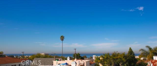 215 Irena Avenue, Redondo Beach, California 90277, 4 Bedrooms Bedrooms, ,3 BathroomsBathrooms,Residential,Sold,Irena,S11023009