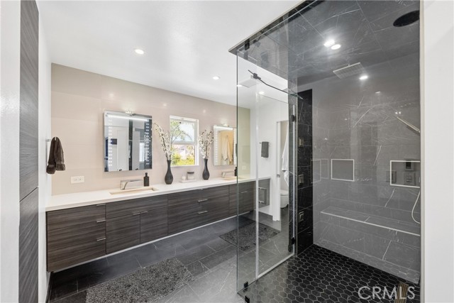 Detail Gallery Image 28 of 61 For 20191 Imperial Cove Ln, Huntington Beach,  CA 92646 - 3 Beds | 3 Baths