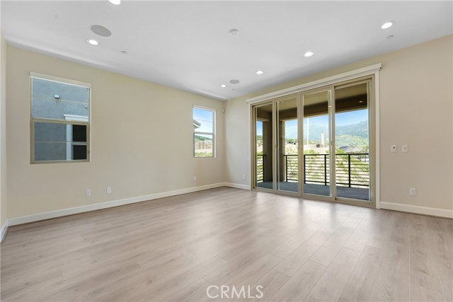 Detail Gallery Image 25 of 40 For 21201 Wildflower Way, Chatsworth,  CA 91311 - 5 Beds | 5 Baths