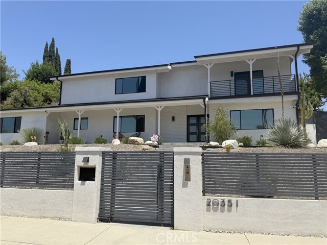 Detail Gallery Image 1 of 1 For 20351 Alerion Pl, Woodland Hills,  CA 91364 - 4 Beds | 3 Baths