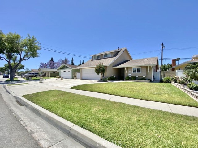 Image 2 for 20529 Harvest Ave, Lakewood, CA 90715
