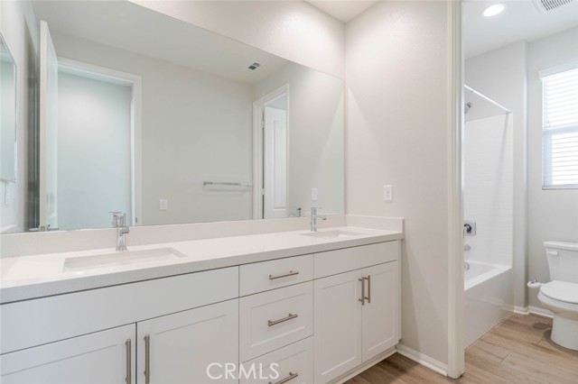 Detail Gallery Image 11 of 35 For 2107 Helconia Ct, Palmdale,  CA 93551 - 3 Beds | 2 Baths