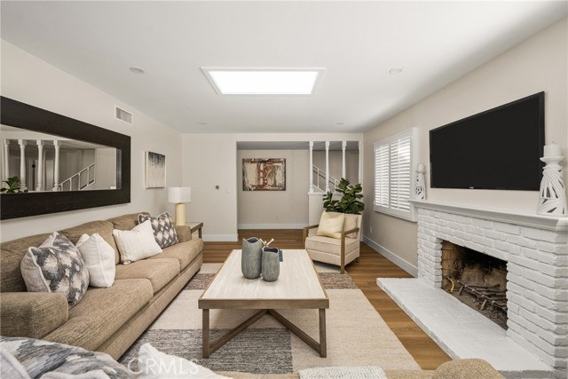 Detail Gallery Image 10 of 38 For 17588 Santa Paula, Fountain Valley,  CA 92708 - 4 Beds | 2 Baths