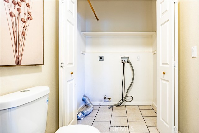 Detail Gallery Image 34 of 47 For 19857 Mountain, Hidden Valley Lake,  CA 95467 - 3 Beds | 3/1 Baths