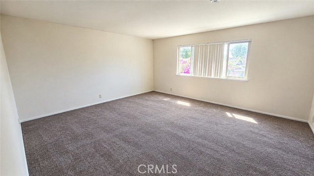 2800 Hill photo 10