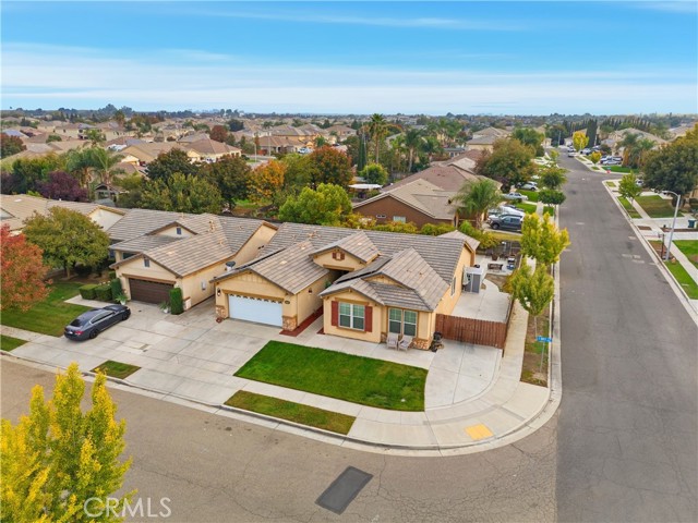 Detail Gallery Image 8 of 56 For 2605 Hoyt Ave, Tulare,  CA 93274 - 3 Beds | 2 Baths