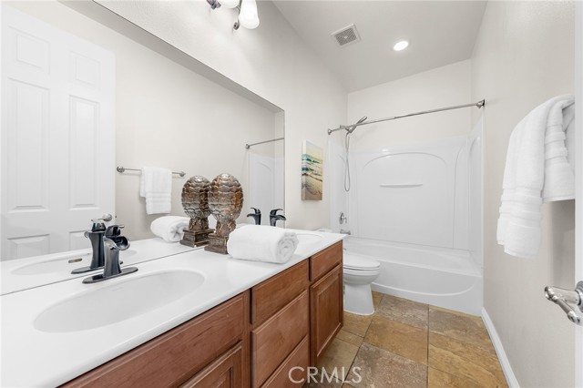 Detail Gallery Image 34 of 41 For 5878 San Thomas Ct, Rancho Cucamonga,  CA 91739 - 5 Beds | 3/1 Baths