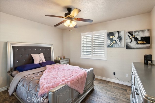 Detail Gallery Image 24 of 51 For 8722 Deep Creek Rd, Apple Valley,  CA 92308 - 3 Beds | 2/1 Baths