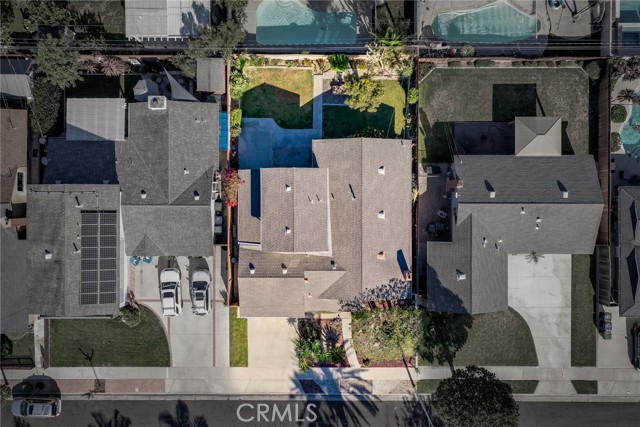 Detail Gallery Image 35 of 43 For 20642 Goshawk Ln, Huntington Beach,  CA 92646 - 5 Beds | 3 Baths