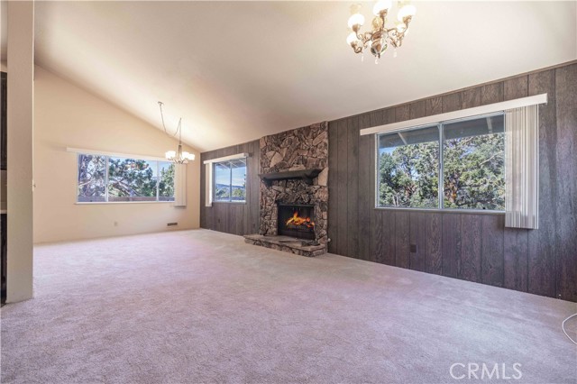 Detail Gallery Image 11 of 48 For 1095 Mount Verdi Rd, Big Bear City,  CA 92314 - 3 Beds | 2 Baths