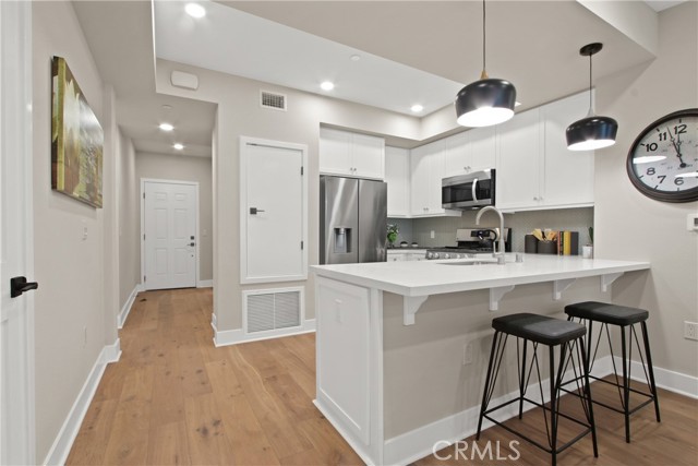 927 Deep Valley Drive, Rolling Hills Estates, California 90274, 3 Bedrooms Bedrooms, ,3 BathroomsBathrooms,Residential,For Sale,Deep Valley,SB25237435
