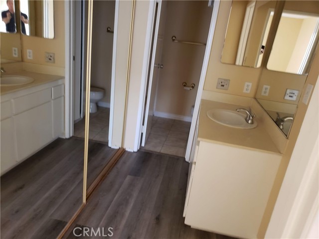 5585 E Pacific Coast, Long Beach CA: https://media.crmls.org/medias/e6c3db40-e022-4993-bdae-c78fe6f653d1.jpg
