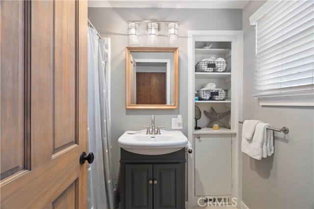 Detail Gallery Image 27 of 34 For 513 Canterbury Ln, Cambria,  CA 93428 - 2 Beds | 2 Baths