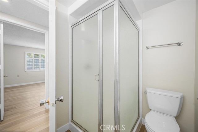 1930 St John Road, Seal Beach CA: https://media.crmls.org/medias/e6c47f7c-3336-4c83-97c5-08b369eeb3fa.jpg
