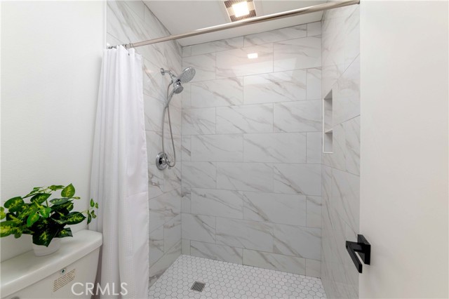 Detail Gallery Image 33 of 41 For 1118 Magnolia St #C,  South Pasadena,  CA 91030 - 3 Beds | 2/1 Baths