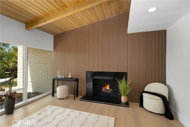Detail Gallery Image 8 of 36 For 1219 N Raymond Ave, Fullerton,  CA 92831 - 4 Beds | 2/1 Baths