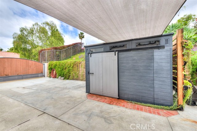 26752 Magdalena Lane, Mission Viejo CA: https://media.crmls.org/medias/e6c6ac51-bdcc-4086-b1f4-2f4453a3e562.jpg